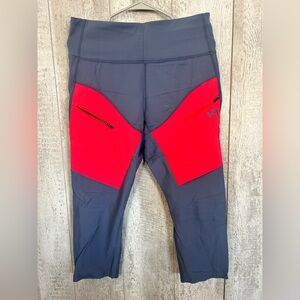 Kari Traa Women's Capri length Leggings in Gray and Red